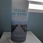 Apartman Les Pieds Dans La *