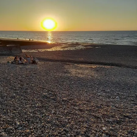Les Pieds Dans La * Veules-les-Roses