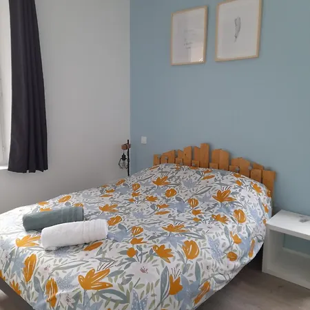 Les Pieds Dans La * Veules-les-Roses